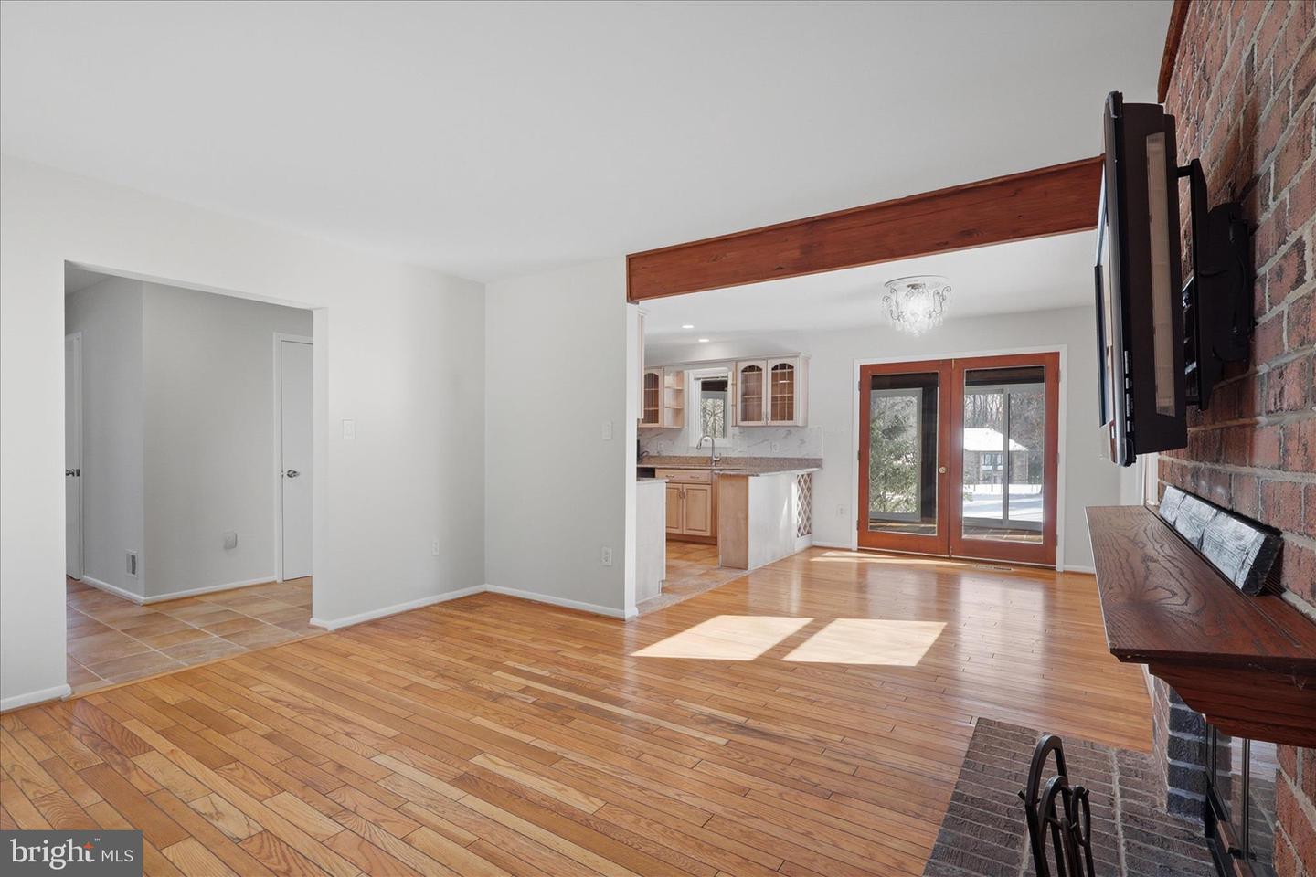 10858 PARCEL CT, OAKTON, Virginia 22124, 4 Bedrooms Bedrooms, ,3 BathroomsBathrooms,Residential,For sale,10858 PARCEL CT,VAFX2288406 MLS # VAFX2288406