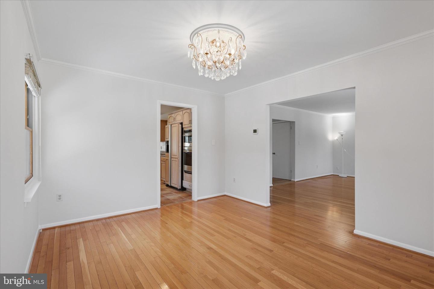 10858 PARCEL CT, OAKTON, Virginia 22124, 4 Bedrooms Bedrooms, ,3 BathroomsBathrooms,Residential,For sale,10858 PARCEL CT,VAFX2288406 MLS # VAFX2288406