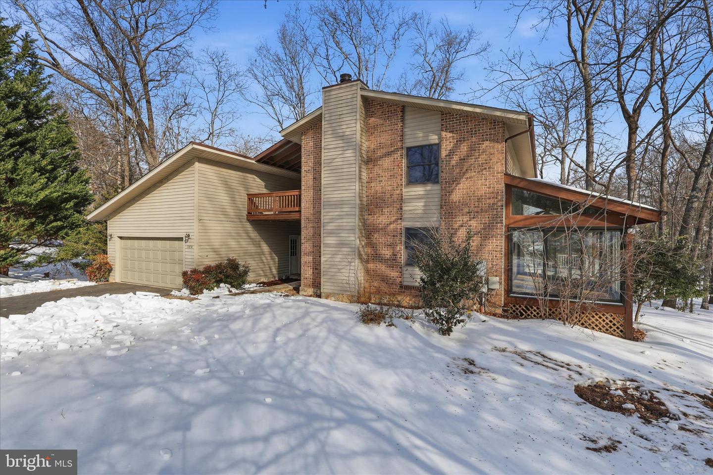 10858 PARCEL CT, OAKTON, Virginia 22124, 4 Bedrooms Bedrooms, ,3 BathroomsBathrooms,Residential,For sale,10858 PARCEL CT,VAFX2288406 MLS # VAFX2288406