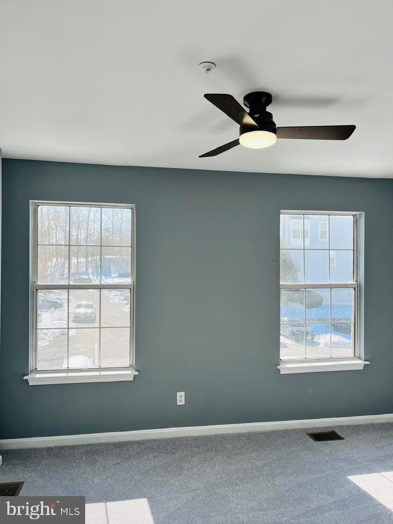 11765 TOLSON PL #11765, WOODBRIDGE, Virginia 22192, 2 Bedrooms Bedrooms, ,2 BathroomsBathrooms,Residential,For sale,11765 TOLSON PL #11765,VAPW2111620 MLS # VAPW2111620