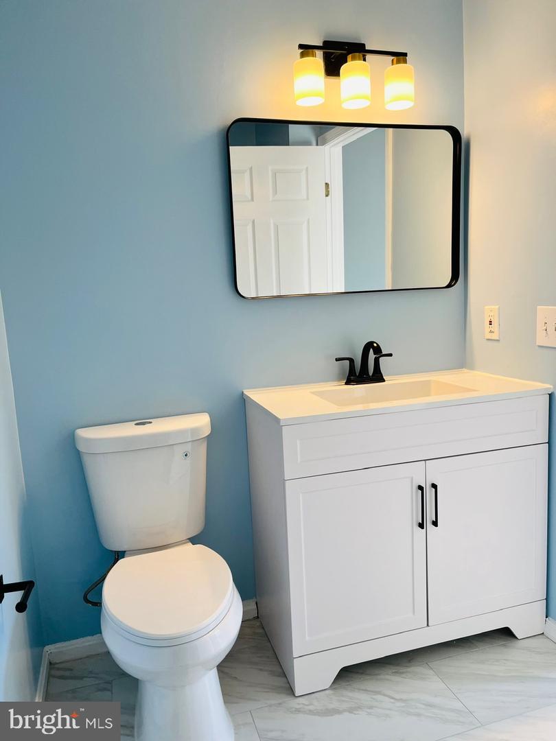 11765 TOLSON PL #11765, WOODBRIDGE, Virginia 22192, 2 Bedrooms Bedrooms, ,2 BathroomsBathrooms,Residential,For sale,11765 TOLSON PL #11765,VAPW2111620 MLS # VAPW2111620