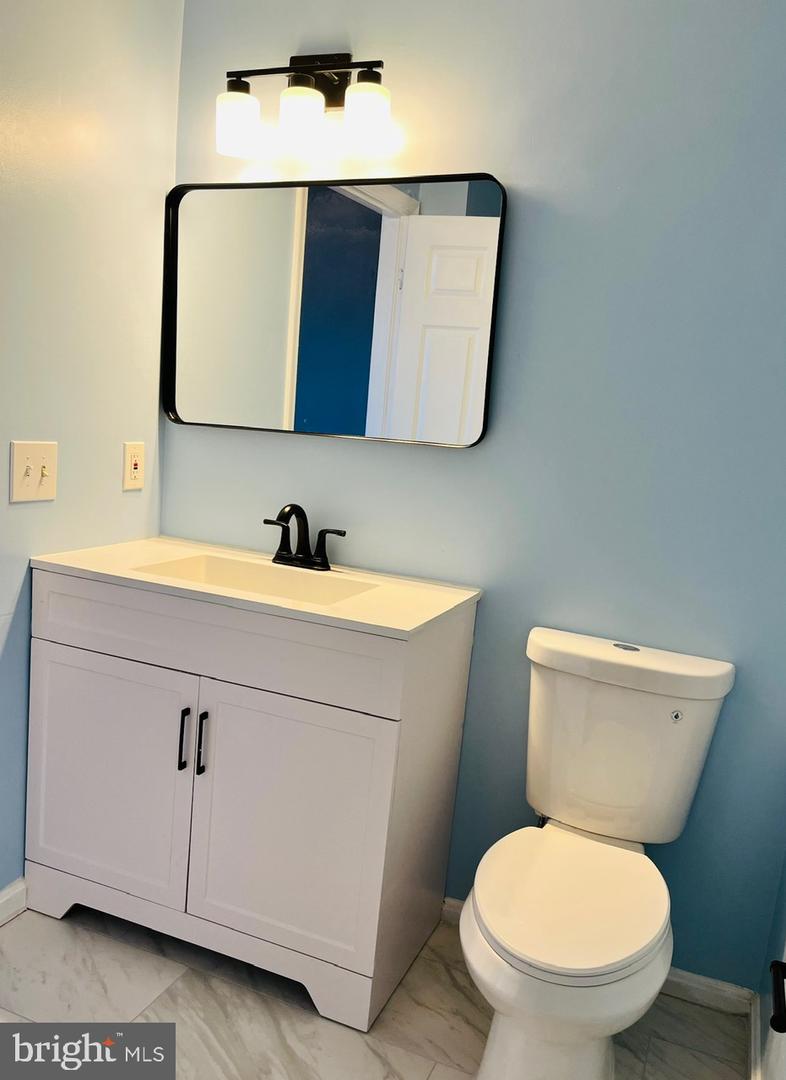 11765 TOLSON PL #11765, WOODBRIDGE, Virginia 22192, 2 Bedrooms Bedrooms, ,2 BathroomsBathrooms,Residential,For sale,11765 TOLSON PL #11765,VAPW2111620 MLS # VAPW2111620