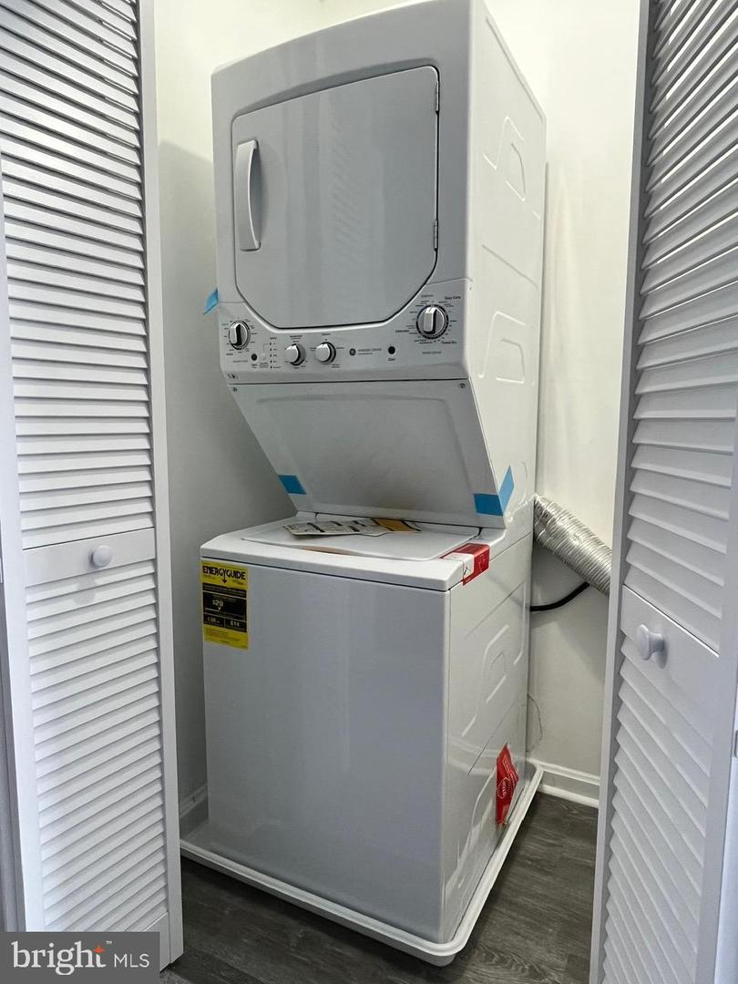 11765 TOLSON PL #11765, WOODBRIDGE, Virginia 22192, 2 Bedrooms Bedrooms, ,2 BathroomsBathrooms,Residential,For sale,11765 TOLSON PL #11765,VAPW2111620 MLS # VAPW2111620