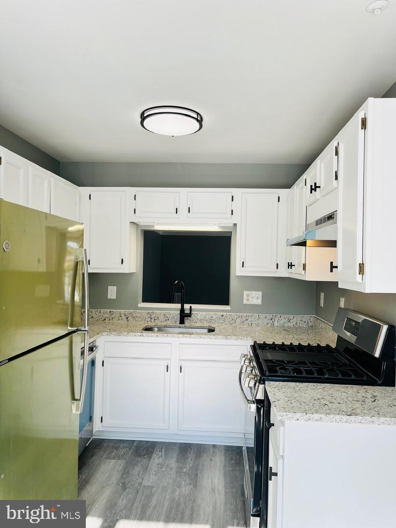 11765 TOLSON PL #11765, WOODBRIDGE, Virginia 22192, 2 Bedrooms Bedrooms, ,2 BathroomsBathrooms,Residential,For sale,11765 TOLSON PL #11765,VAPW2111620 MLS # VAPW2111620