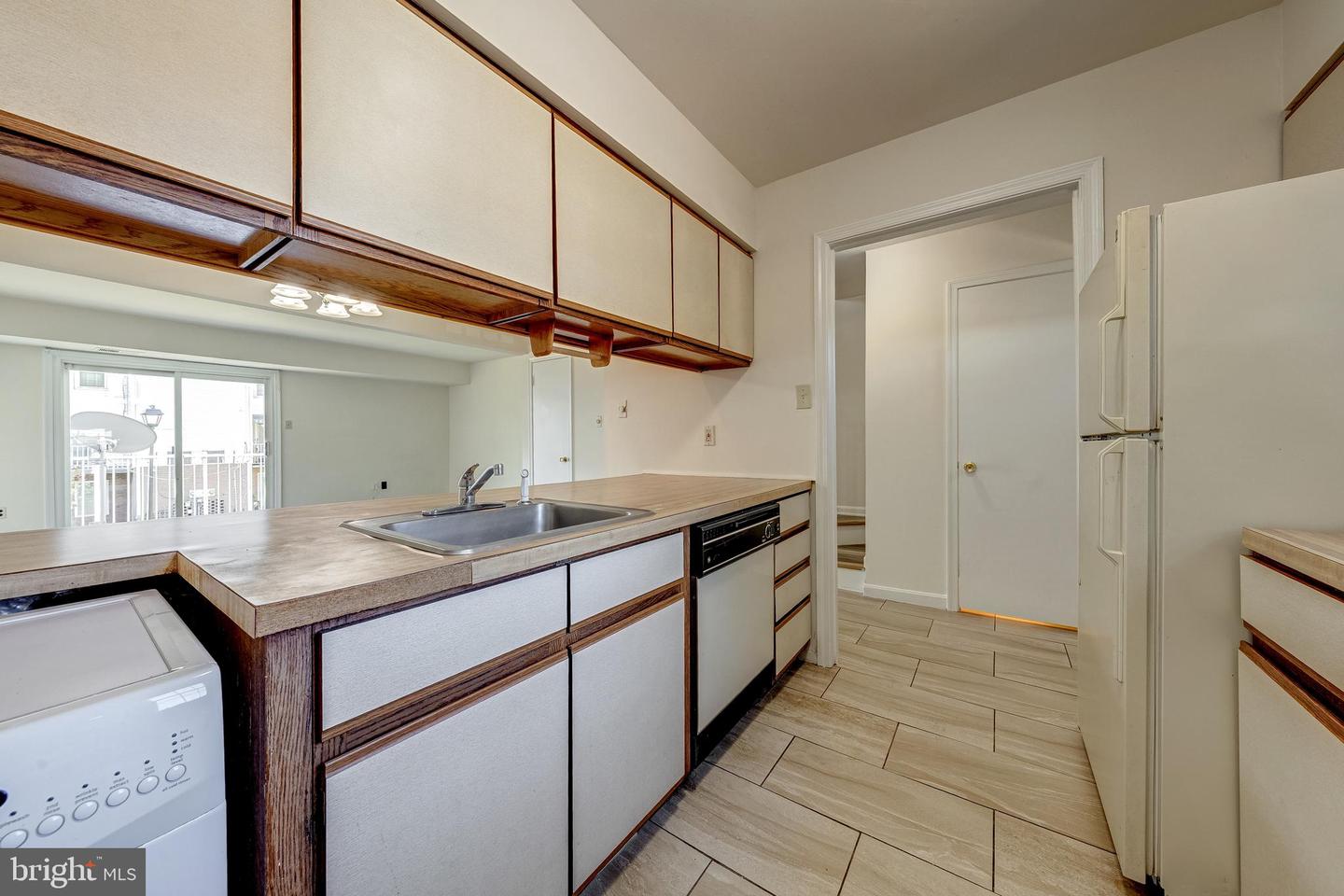 14369 SAGUARO PL, CENTREVILLE, Virginia 20121, 2 Bedrooms Bedrooms, ,1 BathroomBathrooms,Residential,For sale,14369 SAGUARO PL,VAFX2288448 MLS # VAFX2288448