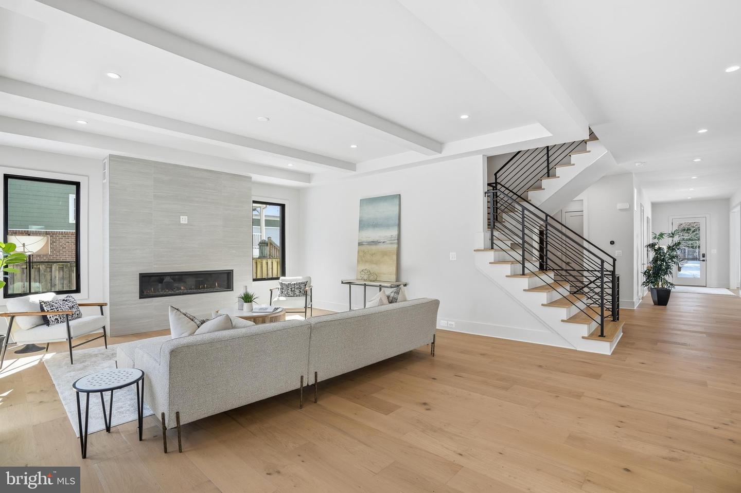 2107 GREENWICH ST, FALLS CHURCH, Virginia 22043, 7 Bedrooms Bedrooms, ,7 BathroomsBathrooms,Residential,For sale,2107 GREENWICH ST,VAFX2288490 MLS # VAFX2288490