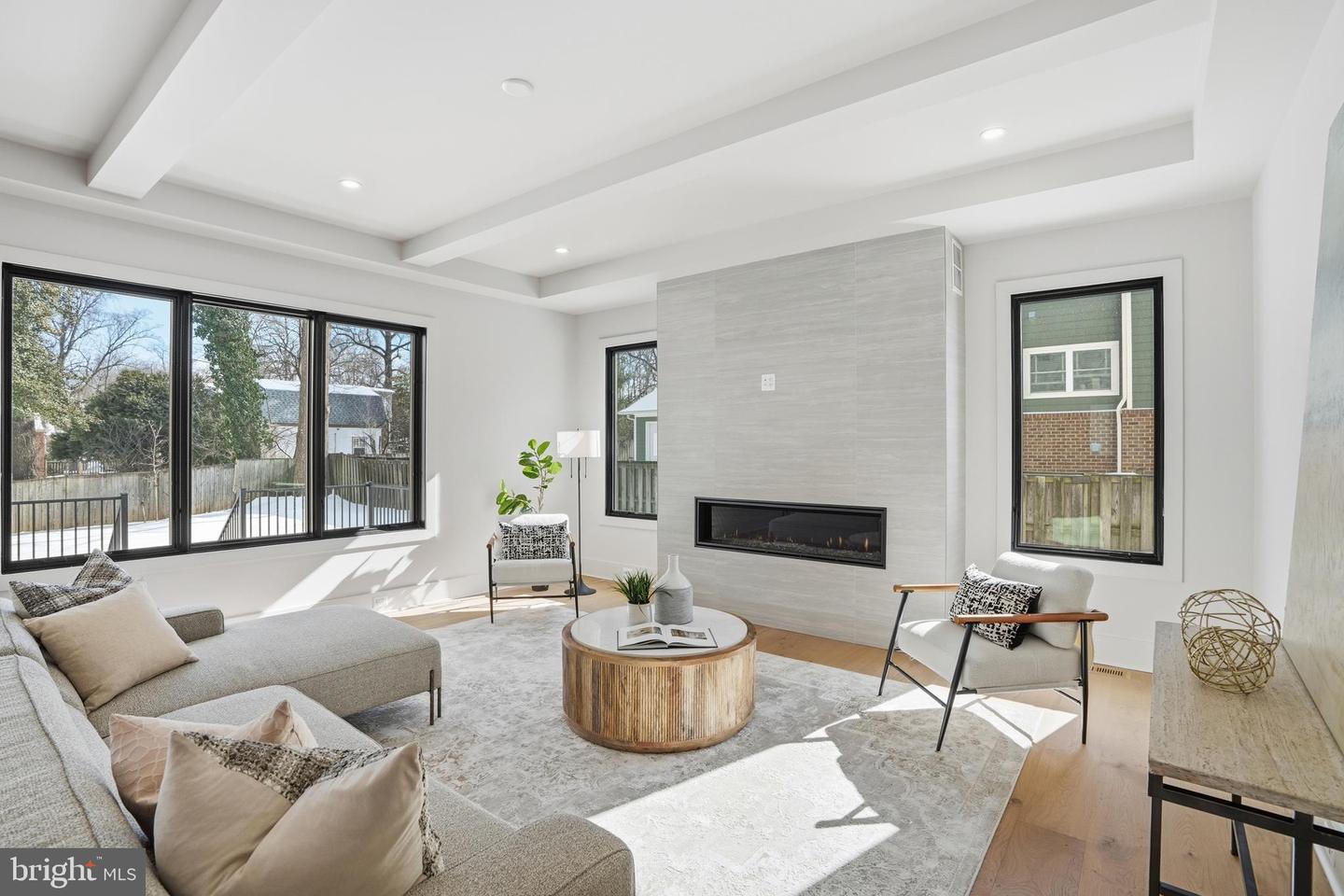 2107 GREENWICH ST, FALLS CHURCH, Virginia 22043, 7 Bedrooms Bedrooms, ,7 BathroomsBathrooms,Residential,For sale,2107 GREENWICH ST,VAFX2288490 MLS # VAFX2288490