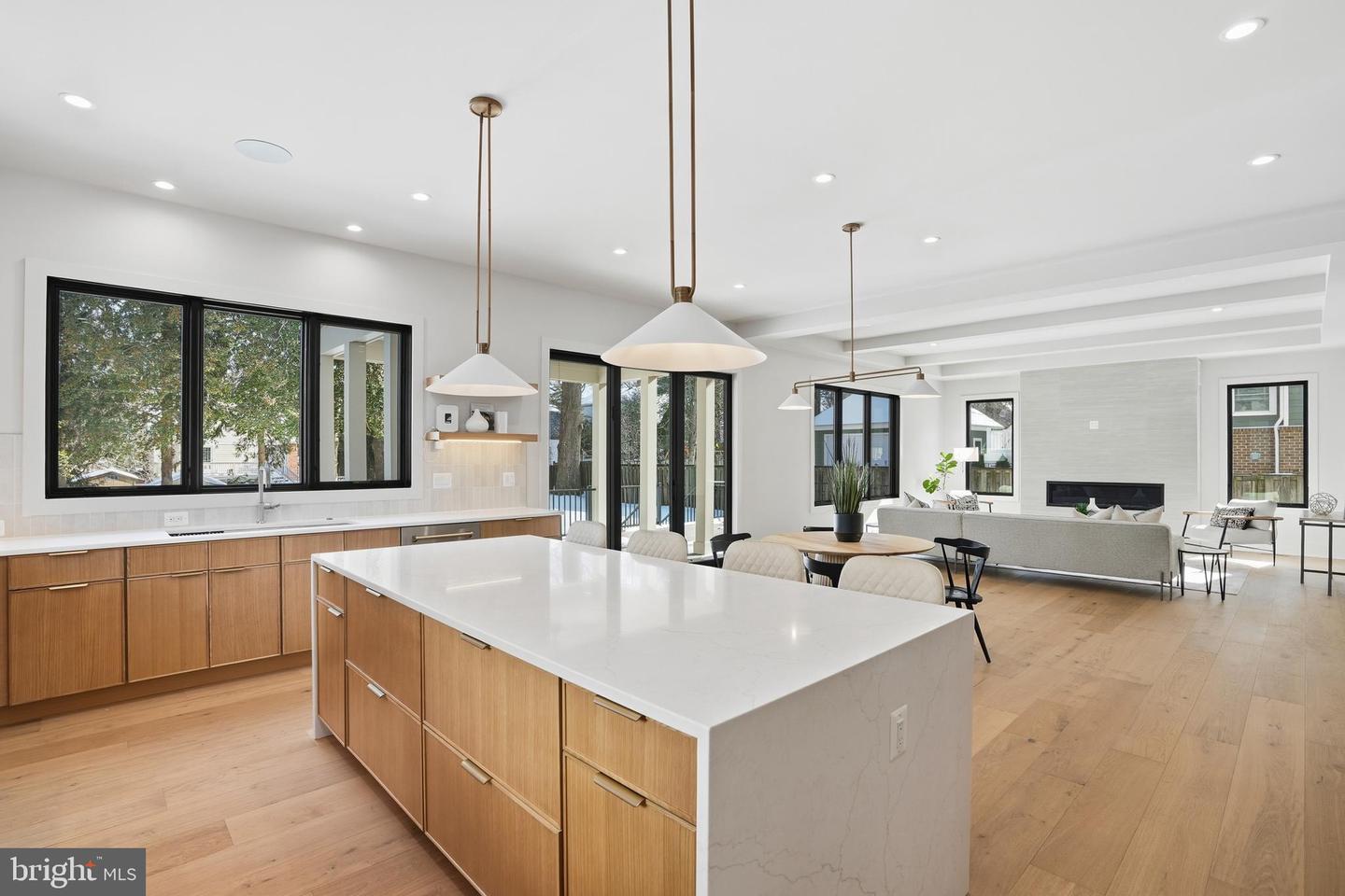 2107 GREENWICH ST, FALLS CHURCH, Virginia 22043, 7 Bedrooms Bedrooms, ,7 BathroomsBathrooms,Residential,For sale,2107 GREENWICH ST,VAFX2288490 MLS # VAFX2288490