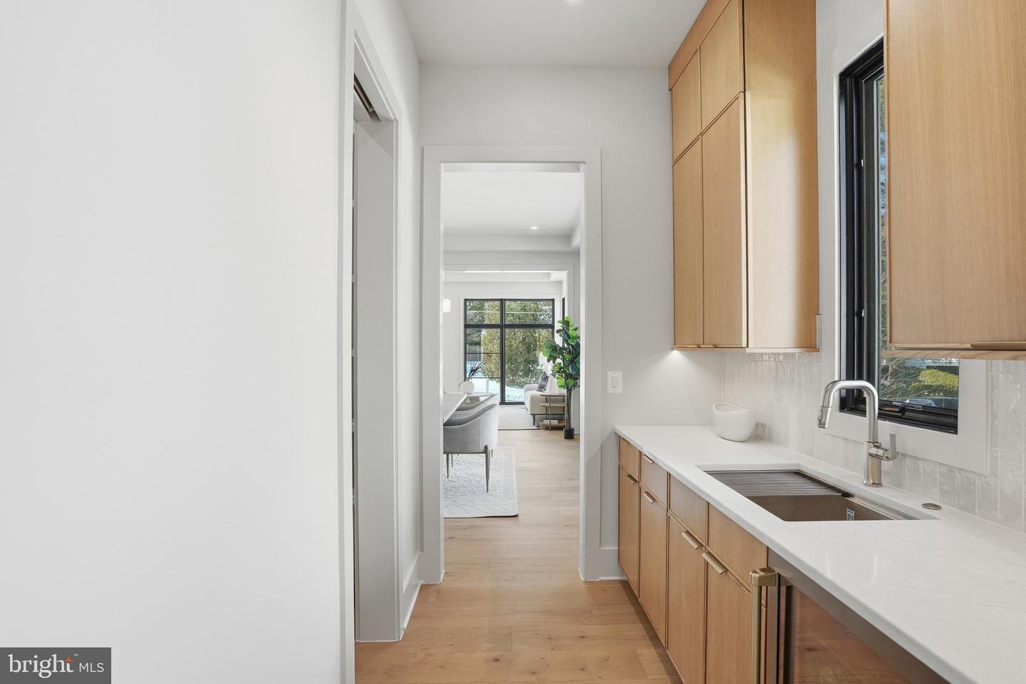 2107 GREENWICH ST, FALLS CHURCH, Virginia 22043, 7 Bedrooms Bedrooms, ,7 BathroomsBathrooms,Residential,For sale,2107 GREENWICH ST,VAFX2288490 MLS # VAFX2288490