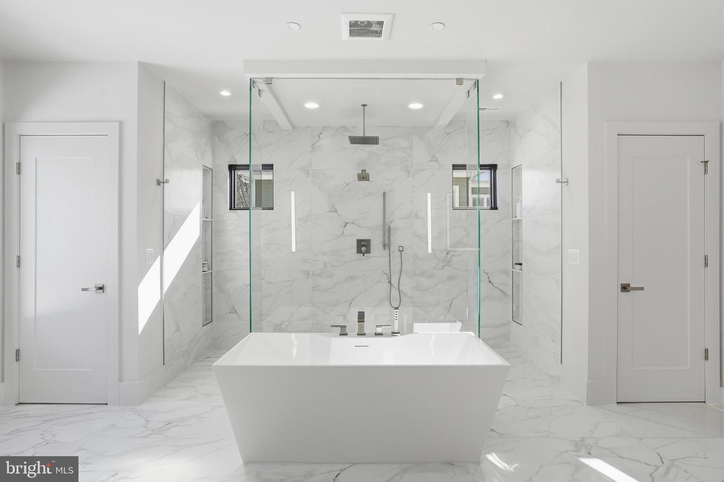 2107 GREENWICH ST, FALLS CHURCH, Virginia 22043, 7 Bedrooms Bedrooms, ,7 BathroomsBathrooms,Residential,For sale,2107 GREENWICH ST,VAFX2288490 MLS # VAFX2288490