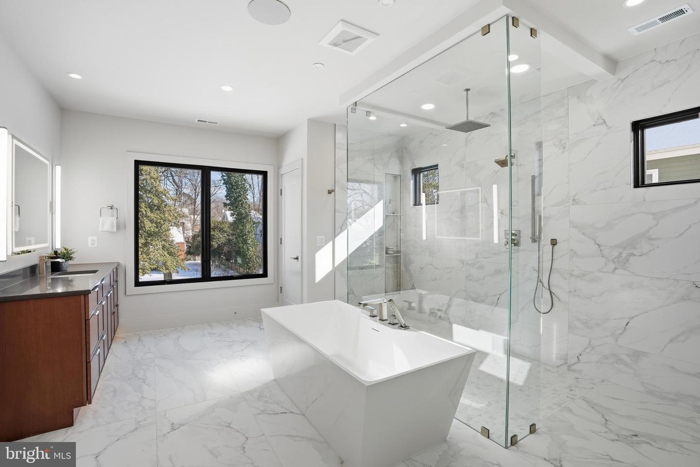 2107 GREENWICH ST, FALLS CHURCH, Virginia 22043, 7 Bedrooms Bedrooms, ,7 BathroomsBathrooms,Residential,For sale,2107 GREENWICH ST,VAFX2288490 MLS # VAFX2288490