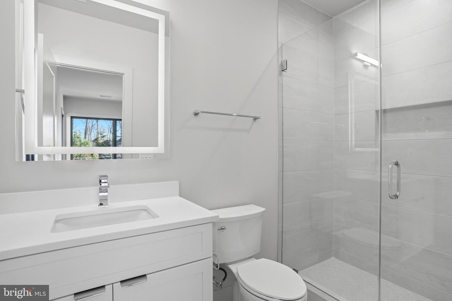 2107 GREENWICH ST, FALLS CHURCH, Virginia 22043, 7 Bedrooms Bedrooms, ,7 BathroomsBathrooms,Residential,For sale,2107 GREENWICH ST,VAFX2288490 MLS # VAFX2288490