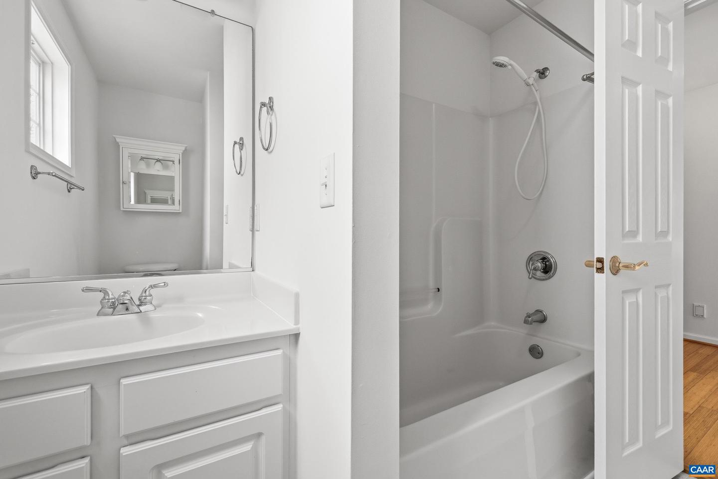 117 BURNET ST, CHARLOTTESVILLE, Virginia 22902, 4 Bedrooms Bedrooms, ,2 BathroomsBathrooms,Residential,For sale,117 BURNET ST,672954 MLS # 672954