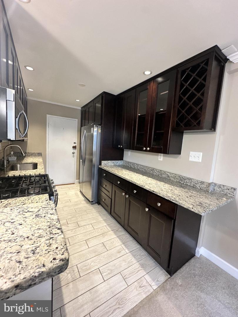 6641 WAKEFIELD DR #219, ALEXANDRIA, Virginia 22307, 1 Bedroom Bedrooms, ,1 BathroomBathrooms,Residential,For sale,6641 WAKEFIELD DR #219,VAFX2288534 MLS # VAFX2288534