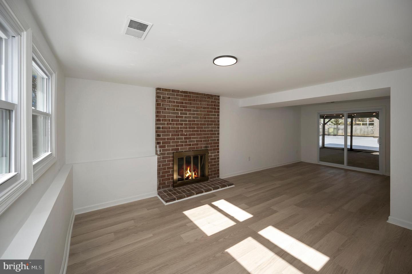 3517 WAVERLY DR, FREDERICKSBURG, Virginia 22407, 3 Bedrooms Bedrooms, ,2 BathroomsBathrooms,Residential,For sale,3517 WAVERLY DR,VASP2039010 MLS # VASP2039010