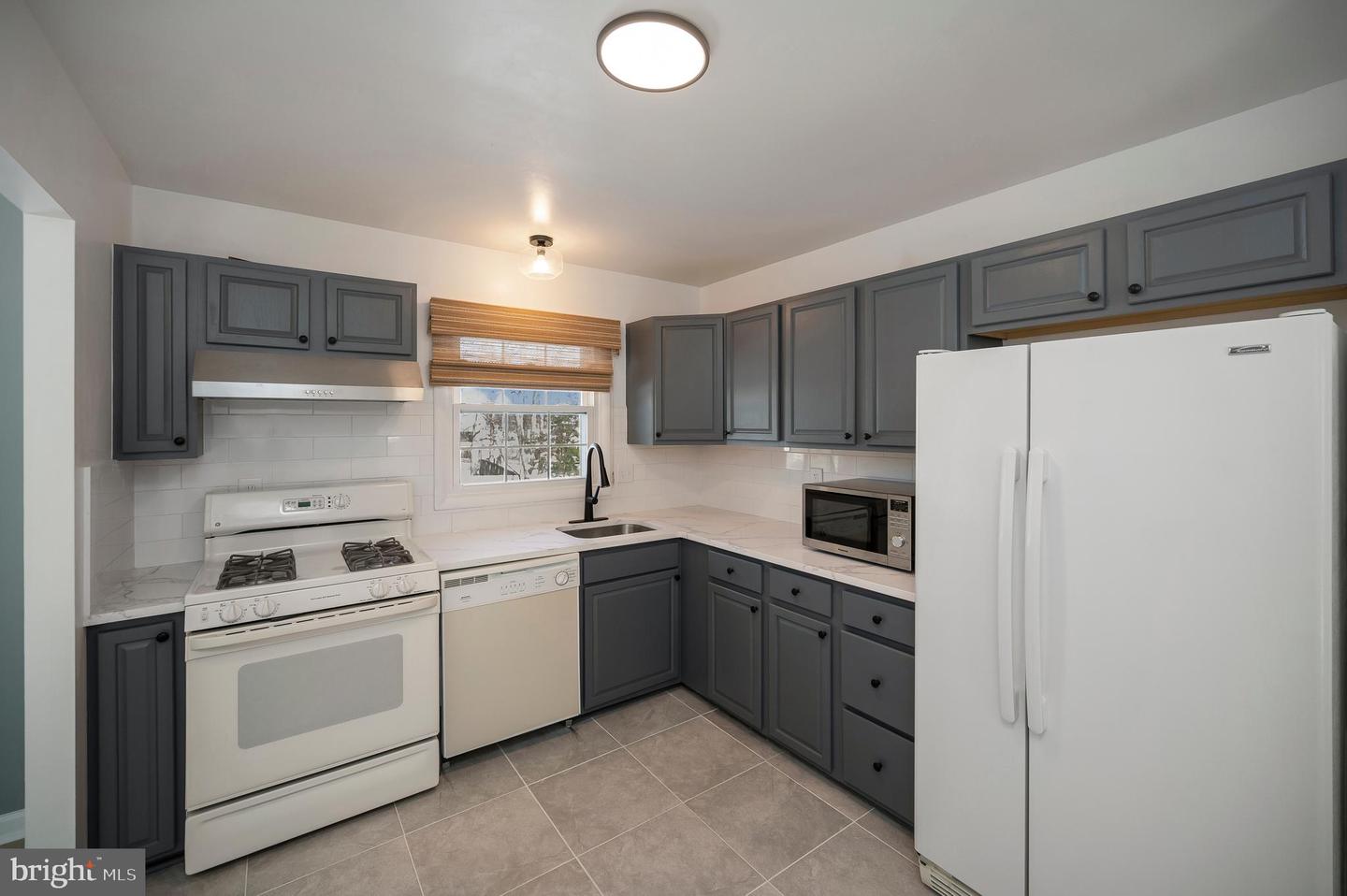 3517 WAVERLY DR, FREDERICKSBURG, Virginia 22407, 3 Bedrooms Bedrooms, ,2 BathroomsBathrooms,Residential,For sale,3517 WAVERLY DR,VASP2039010 MLS # VASP2039010