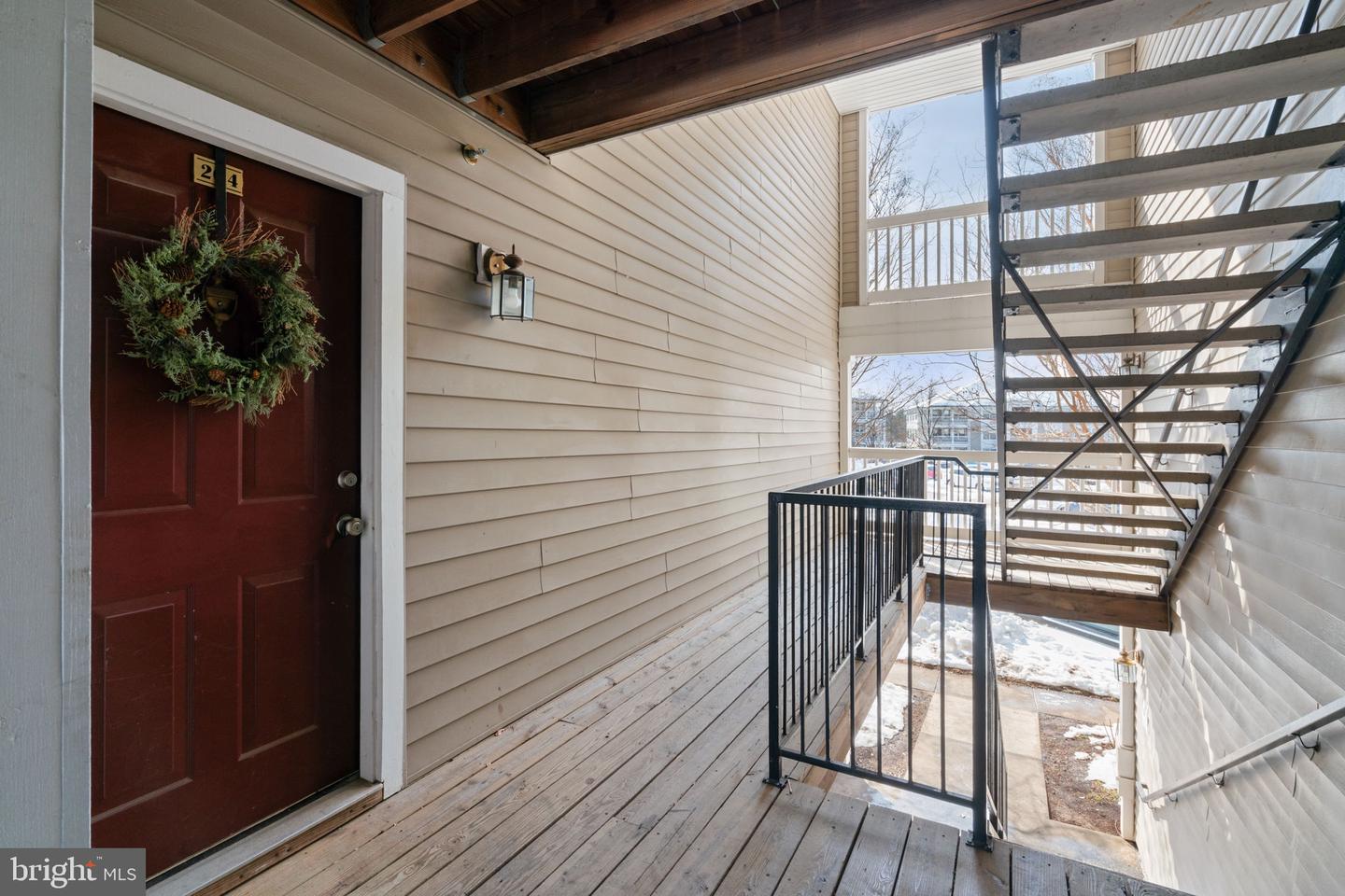 8087 LACY DR #204, MANASSAS, Virginia 20109, 2 Bedrooms Bedrooms, ,2 BathroomsBathrooms,Residential,For sale,8087 LACY DR #204,VAPW2111688 MLS # VAPW2111688