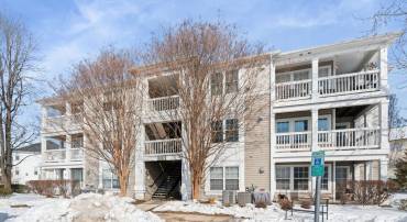 8087 LACY DR #204, MANASSAS, Virginia 20109, 2 Bedrooms Bedrooms, ,2 BathroomsBathrooms,Residential,For sale,8087 LACY DR #204,VAPW2111688 MLS # VAPW2111688