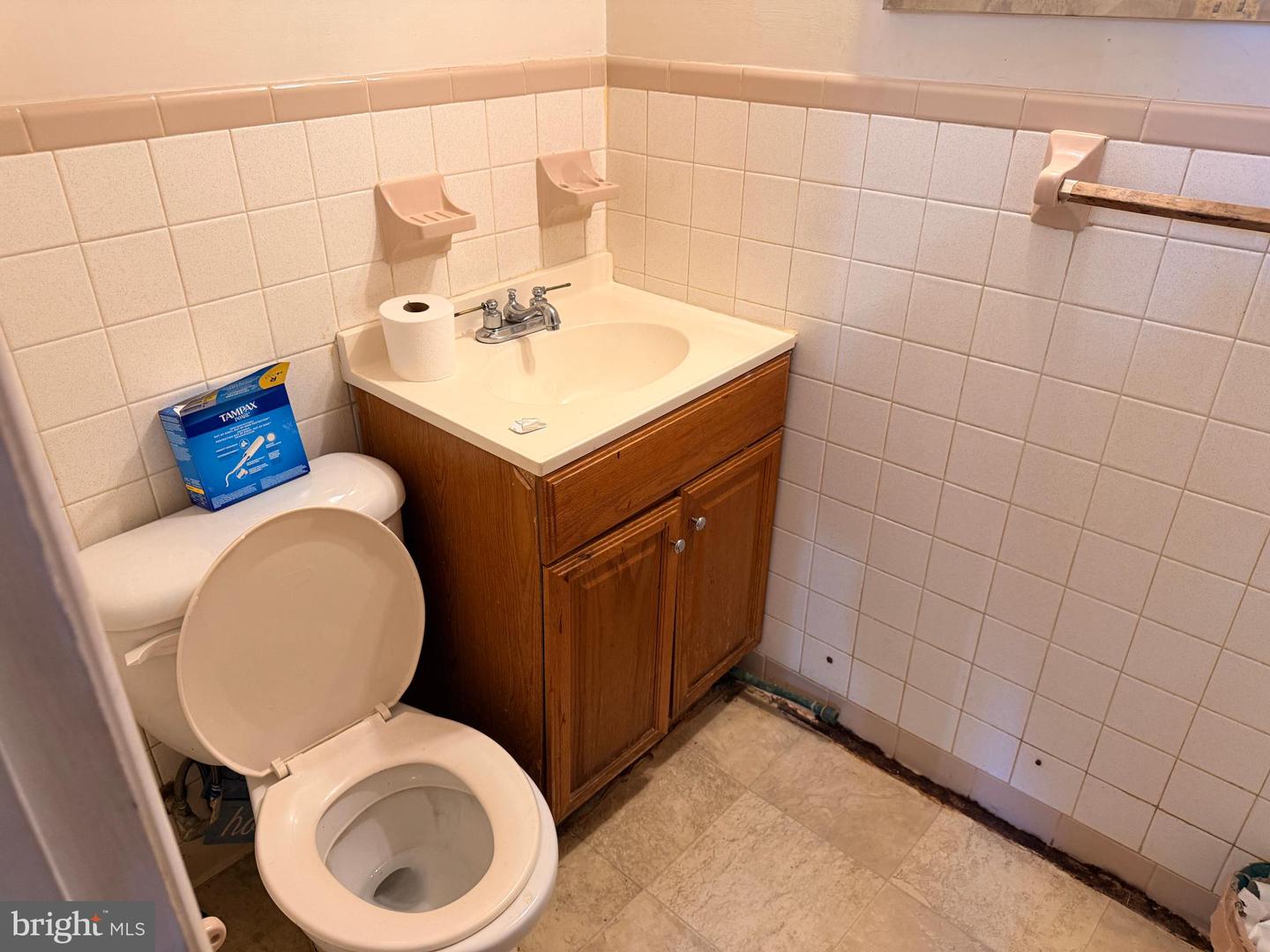 122 SKYMONT DR, BROADWAY, Virginia 22815, 4 Bedrooms Bedrooms, ,2 BathroomsBathrooms,Residential,For sale,122 SKYMONT DR,VARO2002830 MLS # VARO2002830