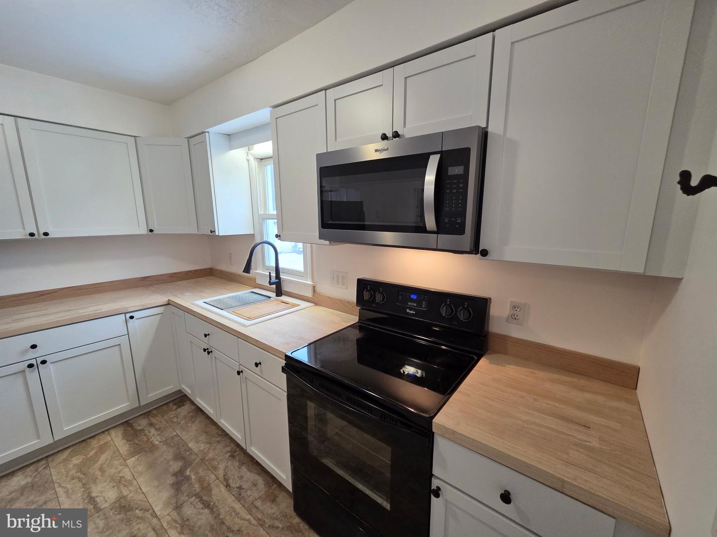 3504 N MAIN ST, TOMS BROOK, Virginia 22660, 3 Bedrooms Bedrooms, ,1 BathroomBathrooms,Residential,For sale,3504 N MAIN ST,VASH2013496 MLS # VASH2013496