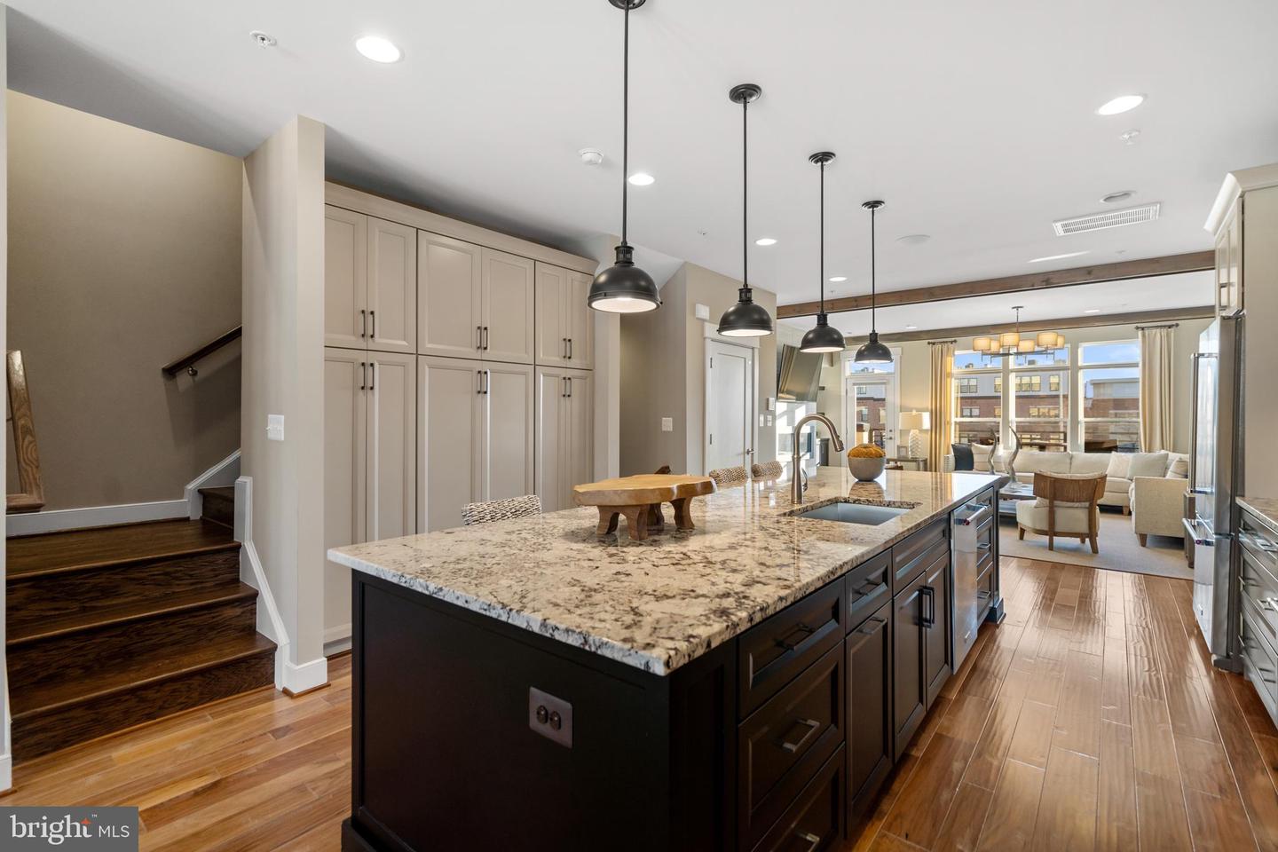 42389 WILLOW CREEK WAY, BRAMBLETON, Virginia 20148, 3 Bedrooms Bedrooms, ,3 BathroomsBathrooms,Residential,For sale,42389 WILLOW CREEK WAY,VALO2115094 MLS # VALO2115094