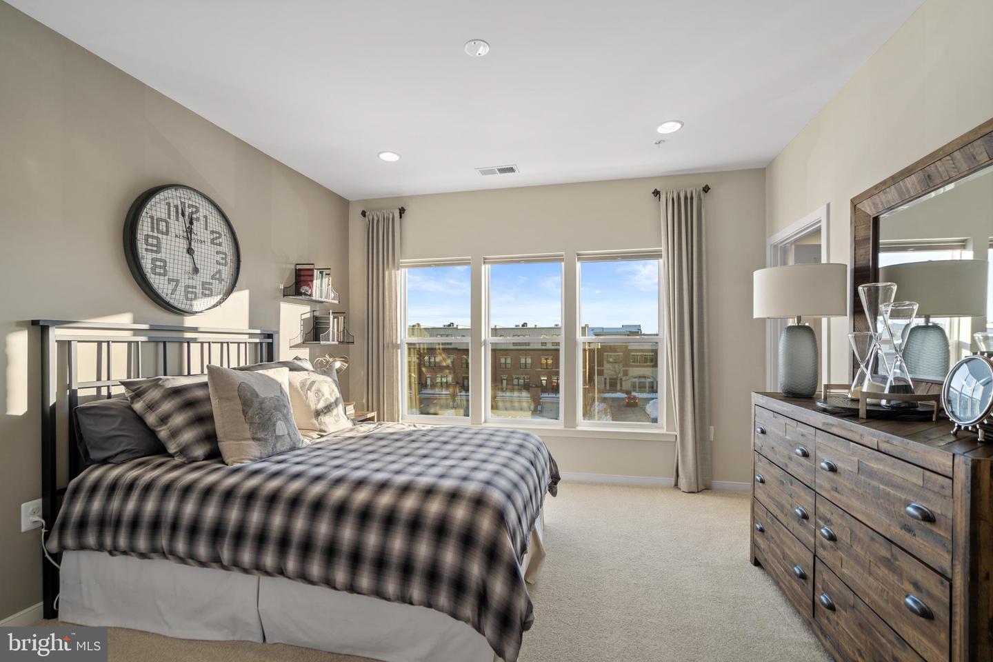 42389 WILLOW CREEK WAY, BRAMBLETON, Virginia 20148, 3 Bedrooms Bedrooms, ,3 BathroomsBathrooms,Residential,For sale,42389 WILLOW CREEK WAY,VALO2115094 MLS # VALO2115094