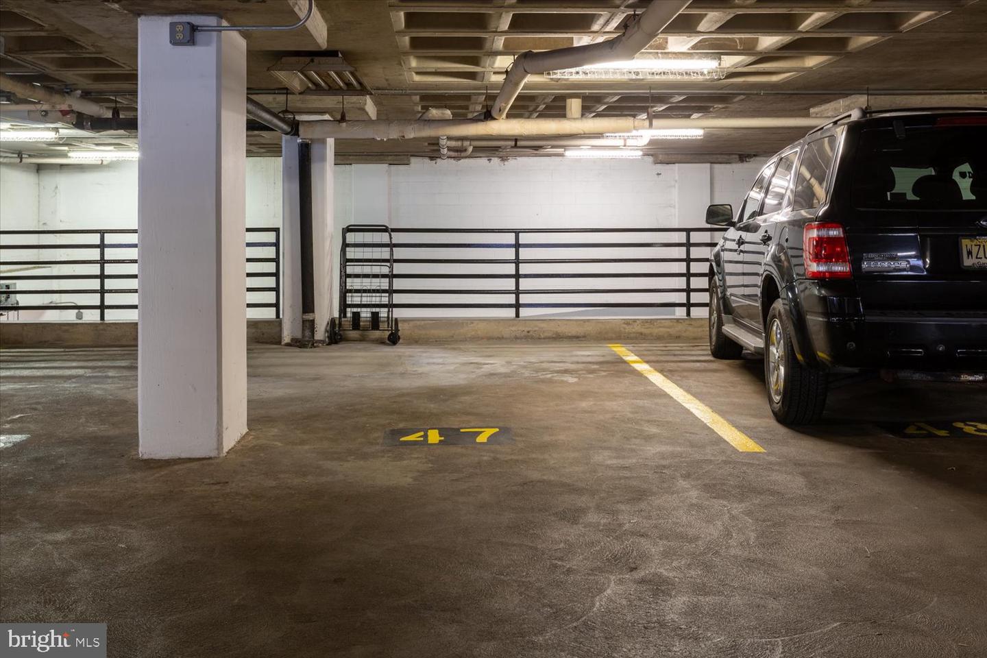 115 N LEE ST #BH207, ALEXANDRIA, Virginia 22314, 2 Bedrooms Bedrooms, ,2 BathroomsBathrooms,Residential,For sale,115 N LEE ST #BH207,VAAX2053702 MLS # VAAX2053702