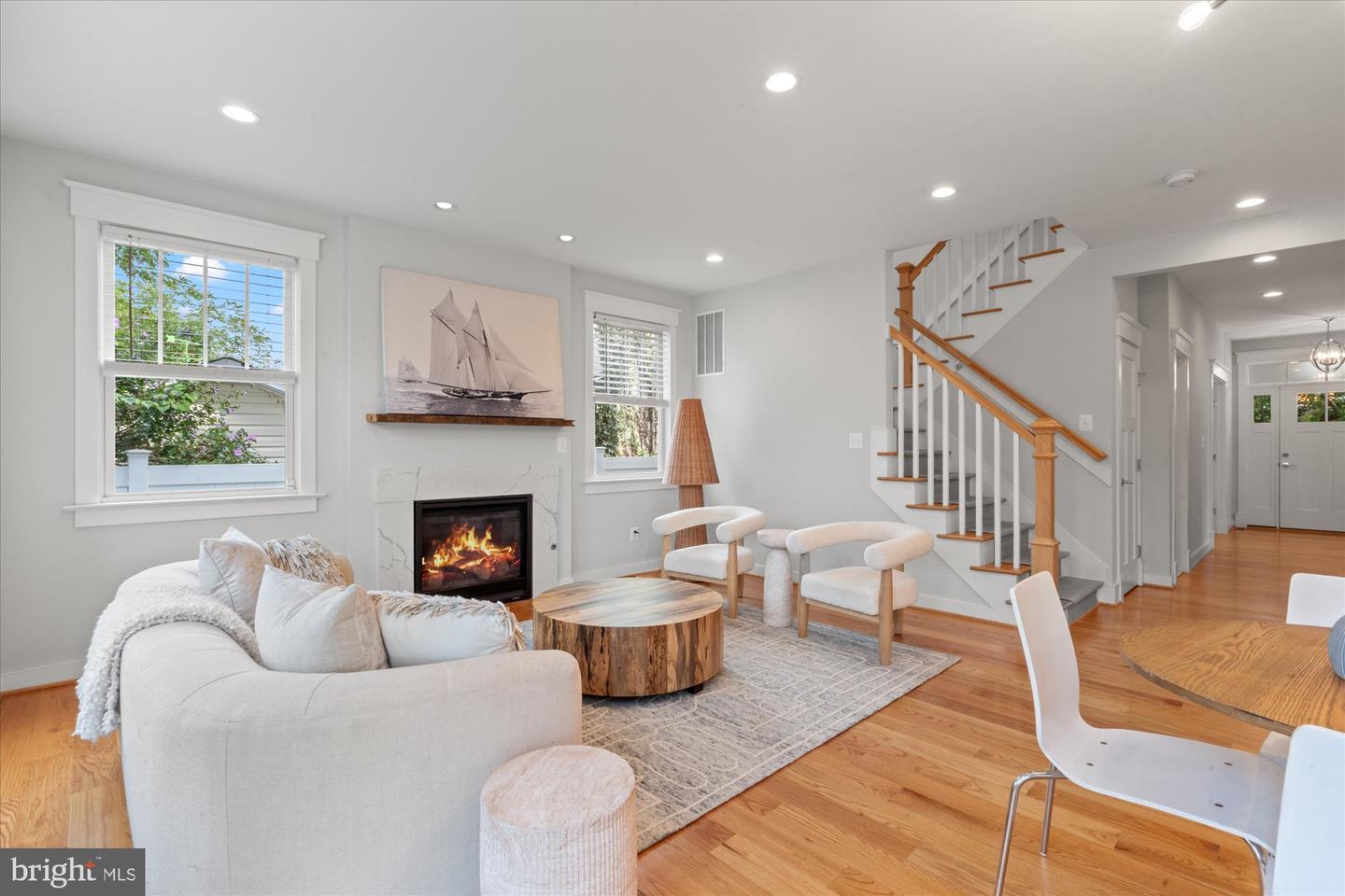 508 E CUSTIS AVE, ALEXANDRIA, Virginia 22301, 6 Bedrooms Bedrooms, ,4 BathroomsBathrooms,Residential,For sale,508 E CUSTIS AVE,VAAX2053712 MLS # VAAX2053712