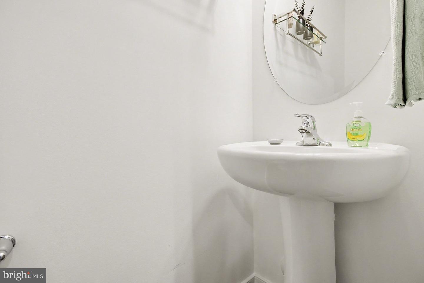 3630 IRBY POND DR, MIDLOTHIAN, Virginia 23112, 3 Bedrooms Bedrooms, ,2 BathroomsBathrooms,Residential,For sale,3630 IRBY POND DR,VACF2001380 MLS # VACF2001380