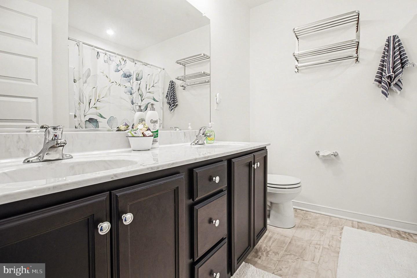 3630 IRBY POND DR, MIDLOTHIAN, Virginia 23112, 3 Bedrooms Bedrooms, ,2 BathroomsBathrooms,Residential,For sale,3630 IRBY POND DR,VACF2001380 MLS # VACF2001380