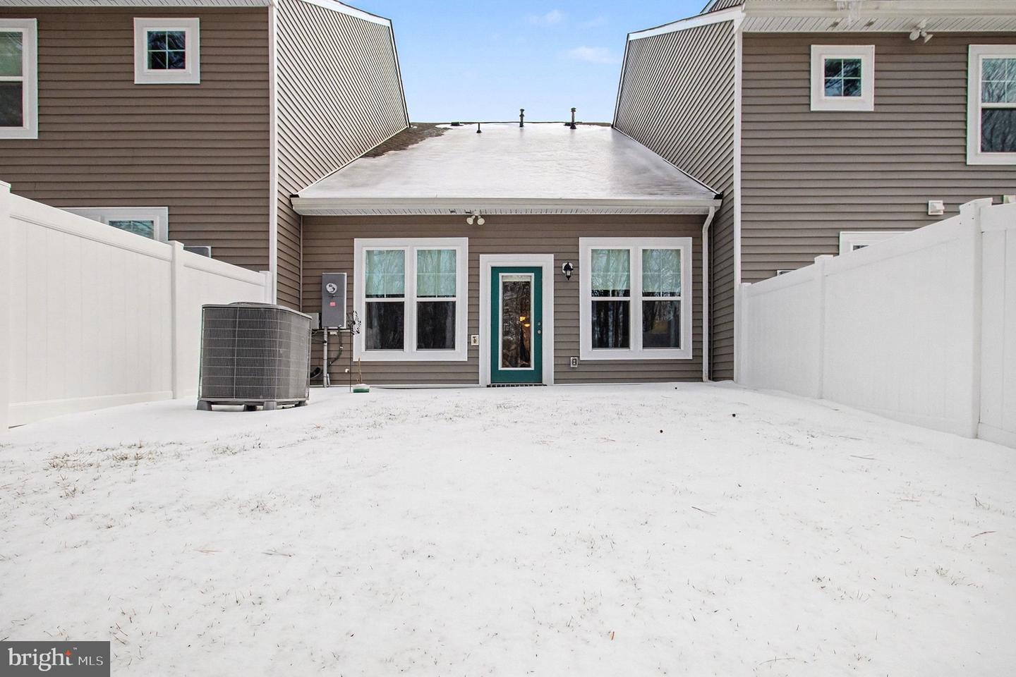 3630 IRBY POND DR, MIDLOTHIAN, Virginia 23112, 3 Bedrooms Bedrooms, ,2 BathroomsBathrooms,Residential,For sale,3630 IRBY POND DR,VACF2001380 MLS # VACF2001380