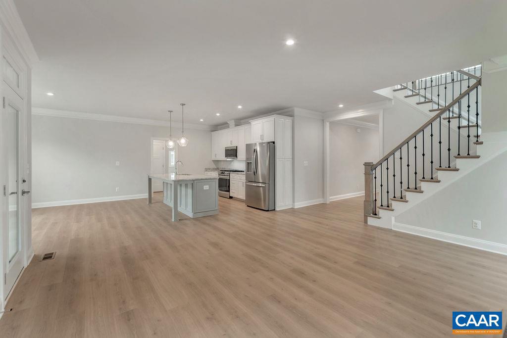 2A SABLEWOOD DR, CHARLOTTESVILLE, Virginia 22911, 5 Bedrooms Bedrooms, ,3 BathroomsBathrooms,Residential,For sale,2A SABLEWOOD DR,672979 MLS # 672979