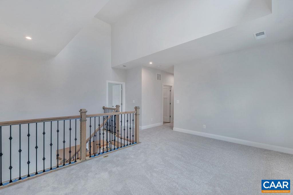 2A SABLEWOOD DR, CHARLOTTESVILLE, Virginia 22911, 5 Bedrooms Bedrooms, ,3 BathroomsBathrooms,Residential,For sale,2A SABLEWOOD DR,672979 MLS # 672979