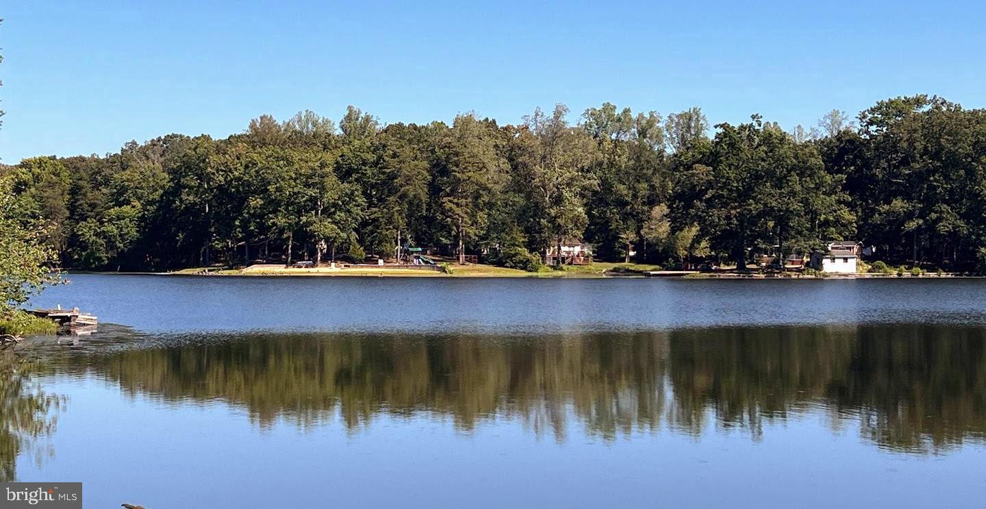 60 HILLCREST DR, STAFFORD, Virginia 22556, 4 Bedrooms Bedrooms, ,3 BathroomsBathrooms,Residential,For sale,60 HILLCREST DR,VAST2045662 MLS # VAST2045662