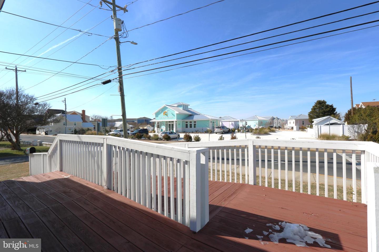 4264 MAIN ST, CHINCOTEAGUE ISLAND, Virginia 23336, 1 Bedroom Bedrooms, ,1 BathroomBathrooms,Residential,For sale,4264 MAIN ST,VAAC2002600 MLS # VAAC2002600