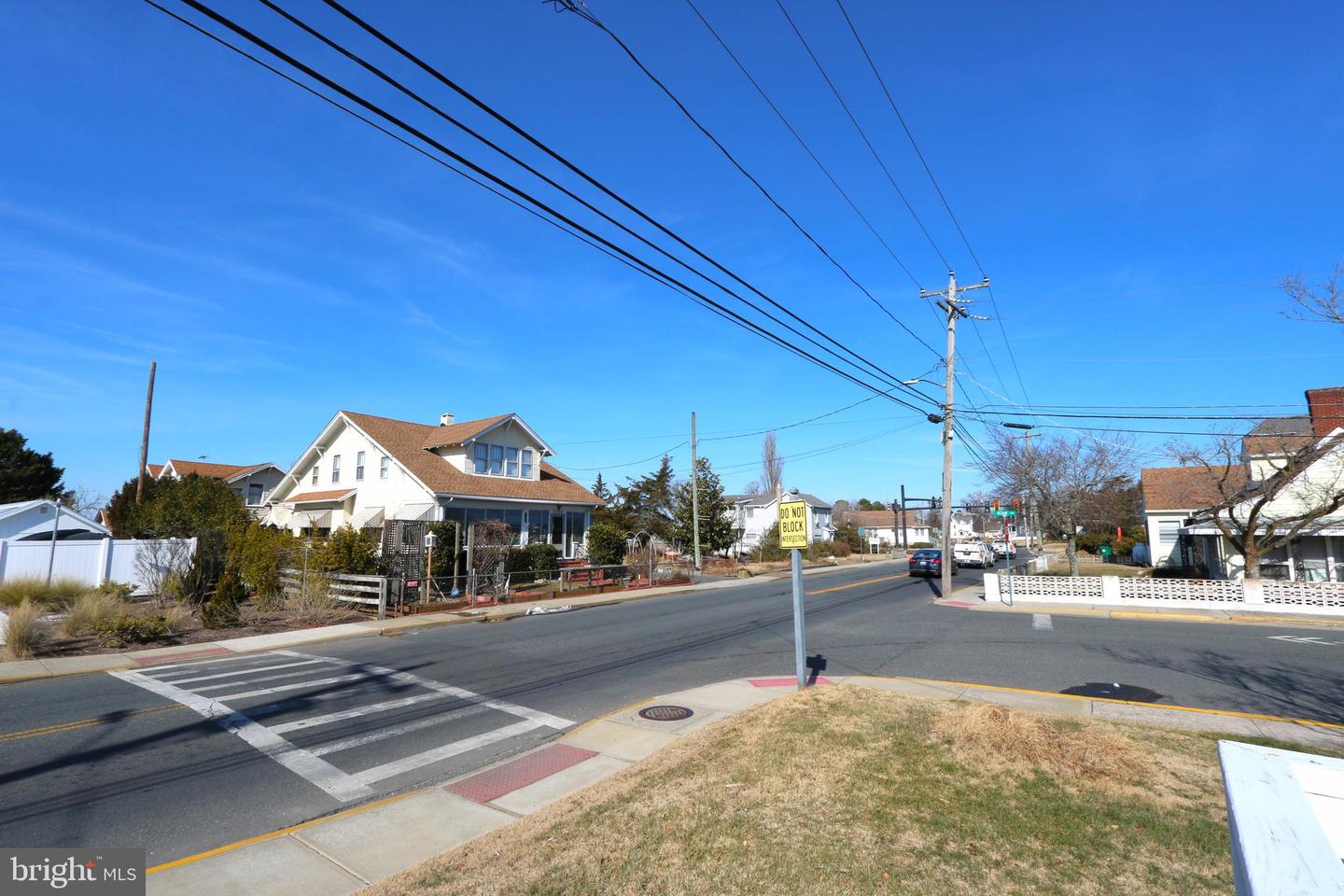 4264 MAIN ST, CHINCOTEAGUE ISLAND, Virginia 23336, 1 Bedroom Bedrooms, ,1 BathroomBathrooms,Residential,For sale,4264 MAIN ST,VAAC2002600 MLS # VAAC2002600