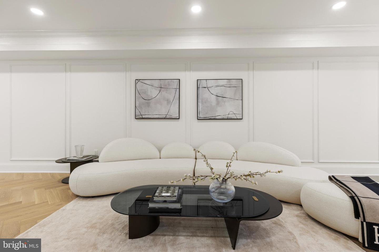 733 EUCLID ST NW #302, WASHINGTON, District Of Columbia 20001, 4 Bedrooms Bedrooms, ,4 BathroomsBathrooms,Residential,For sale,733 EUCLID ST NW #302,DCDC2244414 MLS # DCDC2244414