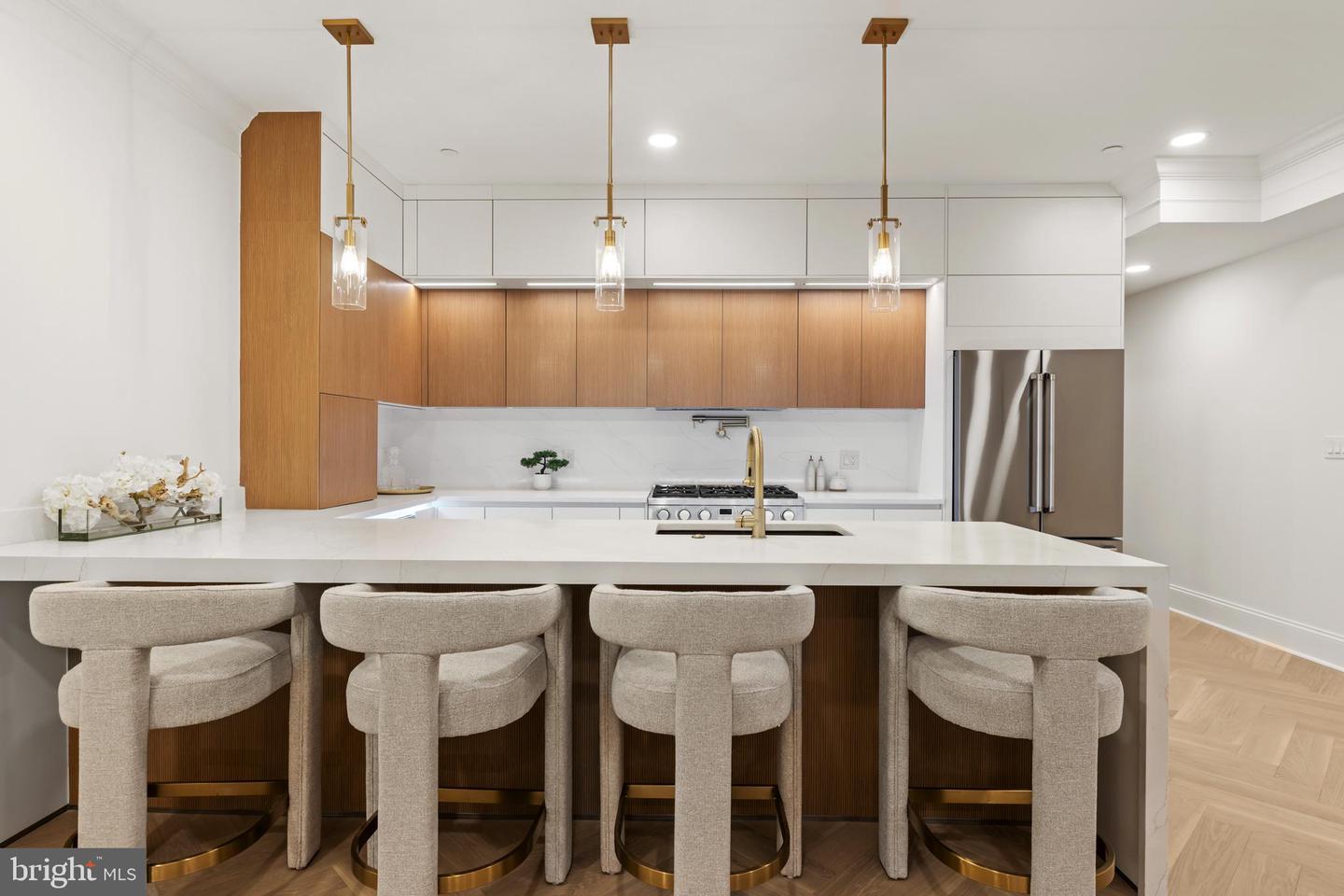 733 EUCLID ST NW #302, WASHINGTON, District Of Columbia 20001, 4 Bedrooms Bedrooms, ,4 BathroomsBathrooms,Residential,For sale,733 EUCLID ST NW #302,DCDC2244414 MLS # DCDC2244414