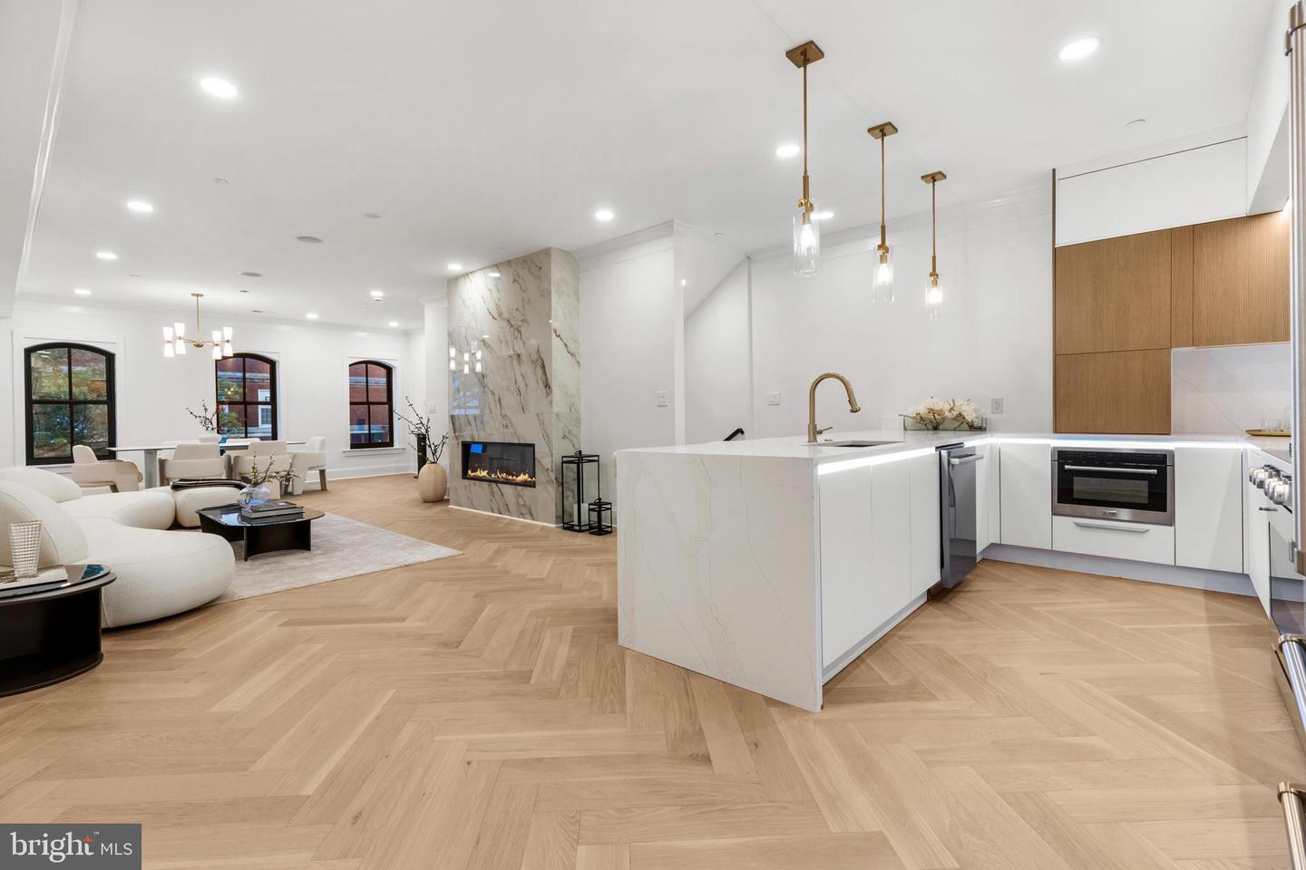 733 EUCLID ST NW #302, WASHINGTON, District Of Columbia 20001, 4 Bedrooms Bedrooms, ,4 BathroomsBathrooms,Residential,For sale,733 EUCLID ST NW #302,DCDC2244414 MLS # DCDC2244414