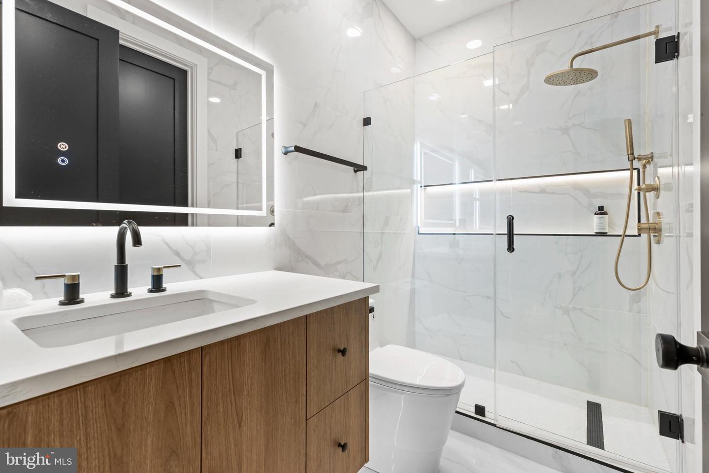 733 EUCLID ST NW #302, WASHINGTON, District Of Columbia 20001, 4 Bedrooms Bedrooms, ,4 BathroomsBathrooms,Residential,For sale,733 EUCLID ST NW #302,DCDC2244414 MLS # DCDC2244414