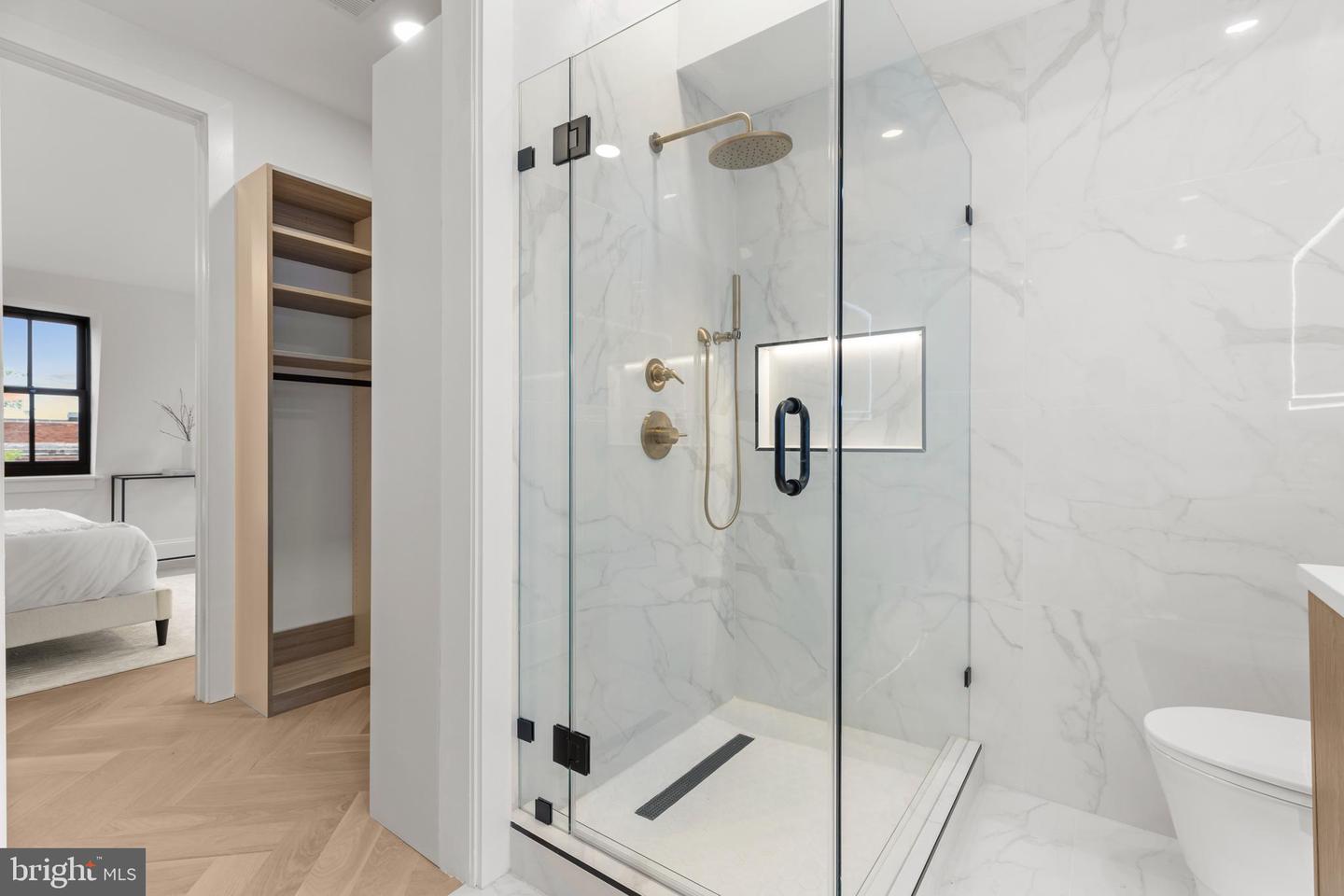 733 EUCLID ST NW #302, WASHINGTON, District Of Columbia 20001, 4 Bedrooms Bedrooms, ,4 BathroomsBathrooms,Residential,For sale,733 EUCLID ST NW #302,DCDC2244414 MLS # DCDC2244414