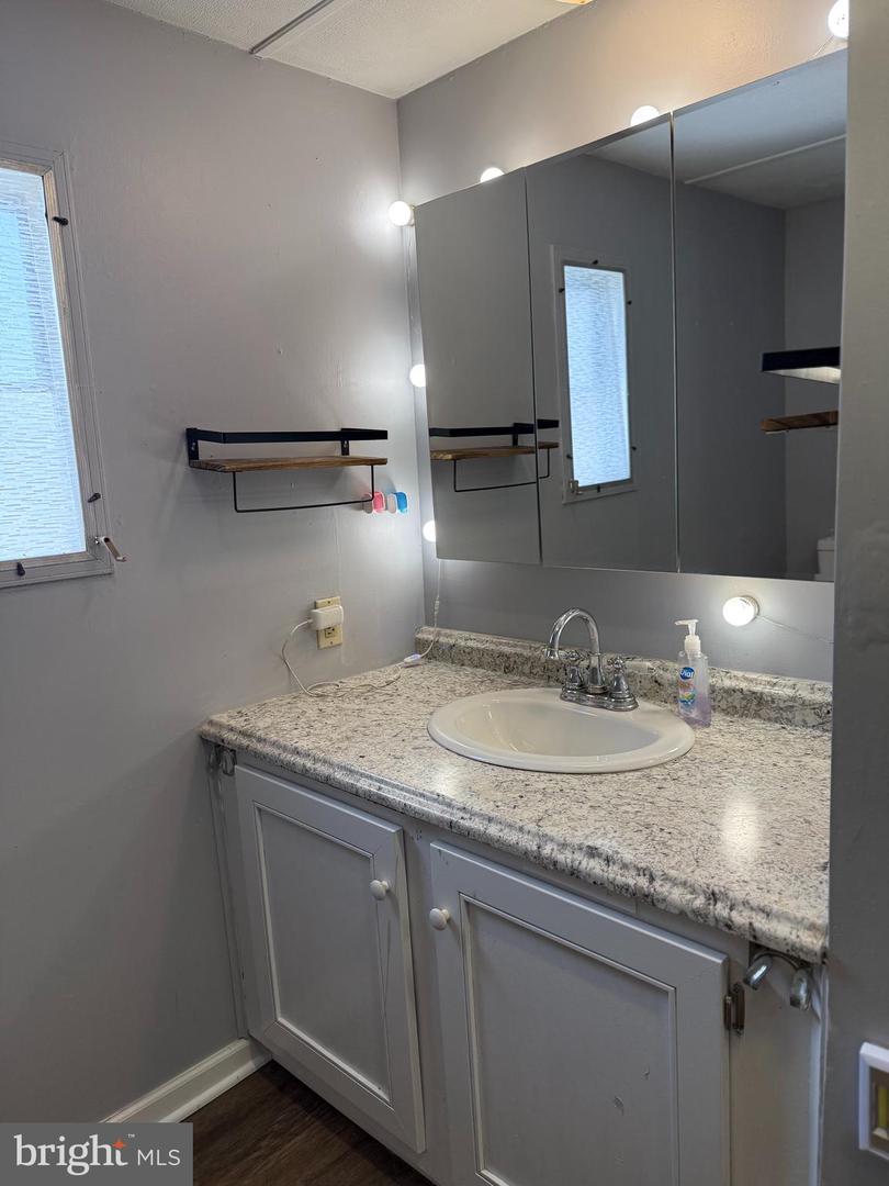 122 CAVE HILL LN, GORE, Virginia 22637, 3 Bedrooms Bedrooms, ,1 BathroomBathrooms,Residential,For sale,122 CAVE HILL LN,VAFV2039378 MLS # VAFV2039378