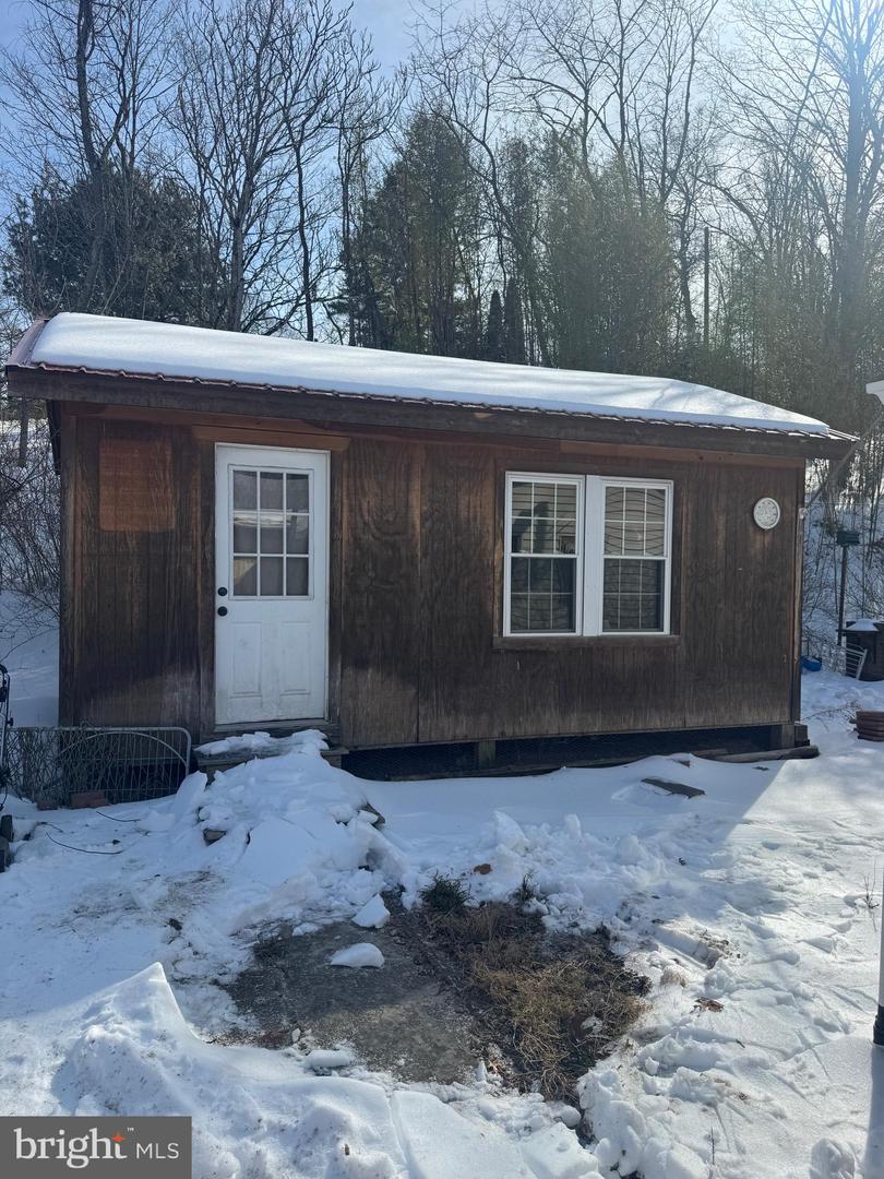 122 CAVE HILL LN, GORE, Virginia 22637, 3 Bedrooms Bedrooms, ,1 BathroomBathrooms,Residential,For sale,122 CAVE HILL LN,VAFV2039378 MLS # VAFV2039378