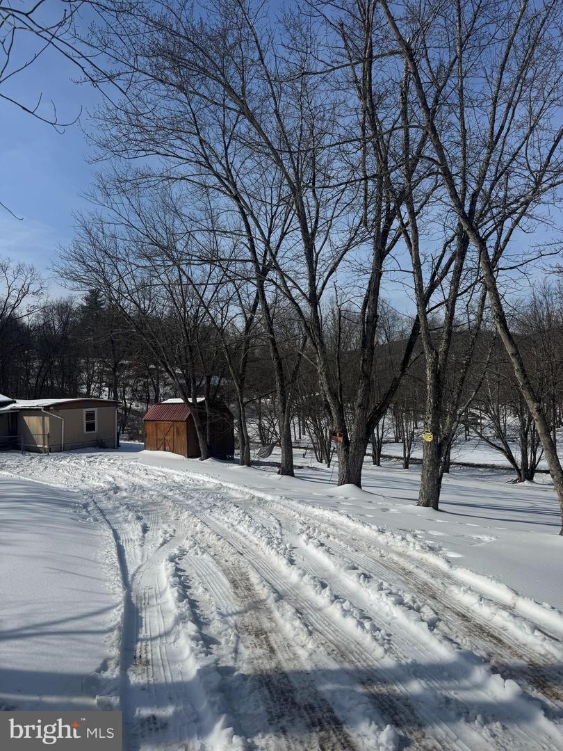 122 CAVE HILL LN, GORE, Virginia 22637, 3 Bedrooms Bedrooms, ,1 BathroomBathrooms,Residential,For sale,122 CAVE HILL LN,VAFV2039378 MLS # VAFV2039378