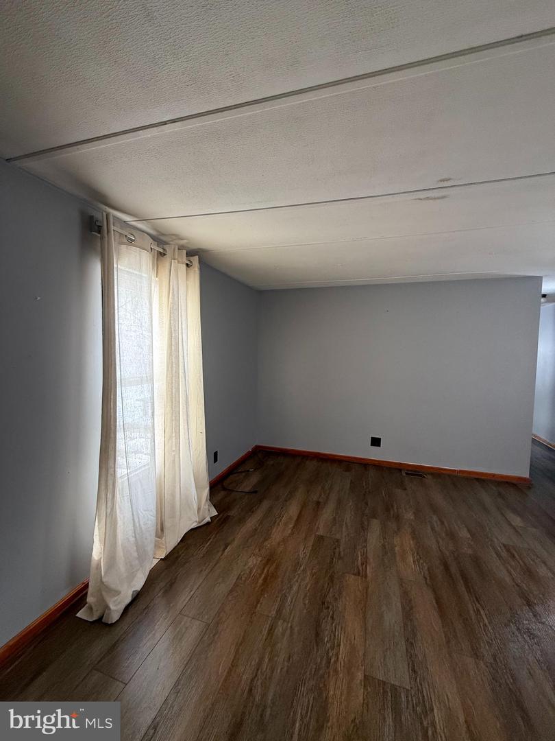 122 CAVE HILL LN, GORE, Virginia 22637, 3 Bedrooms Bedrooms, ,1 BathroomBathrooms,Residential,For sale,122 CAVE HILL LN,VAFV2039378 MLS # VAFV2039378