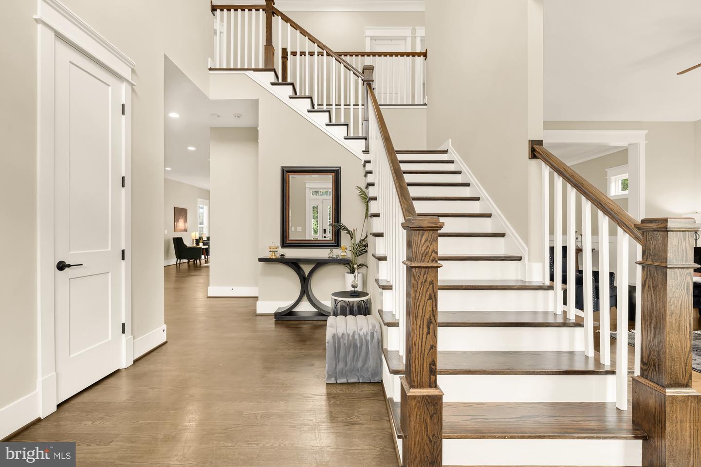 10602 OAK PL, FAIRFAX, Virginia 22030, 5 Bedrooms Bedrooms, ,6 BathroomsBathrooms,Residential,For sale,10602 OAK PL,VAFC2007726 MLS # VAFC2007726