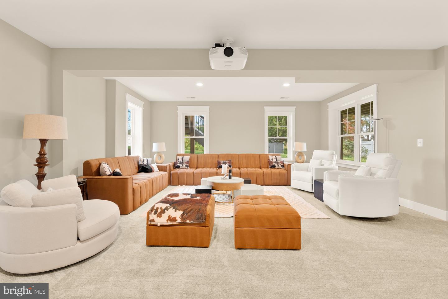 10602 OAK PL, FAIRFAX, Virginia 22030, 5 Bedrooms Bedrooms, ,6 BathroomsBathrooms,Residential,For sale,10602 OAK PL,VAFC2007726 MLS # VAFC2007726