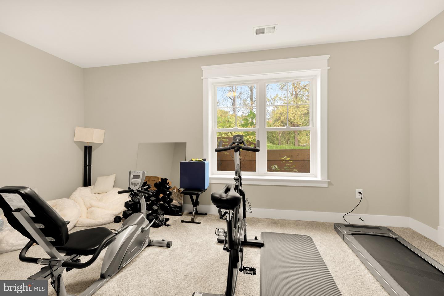 10602 OAK PL, FAIRFAX, Virginia 22030, 5 Bedrooms Bedrooms, ,6 BathroomsBathrooms,Residential,For sale,10602 OAK PL,VAFC2007726 MLS # VAFC2007726