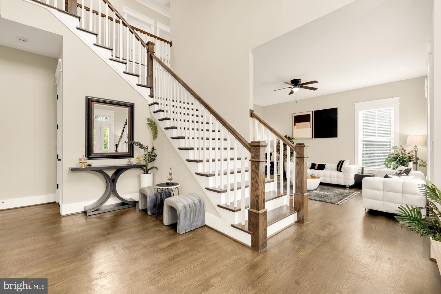 10602 OAK PL, FAIRFAX, Virginia 22030, 5 Bedrooms Bedrooms, ,6 BathroomsBathrooms,Residential,For sale,10602 OAK PL,VAFC2007726 MLS # VAFC2007726