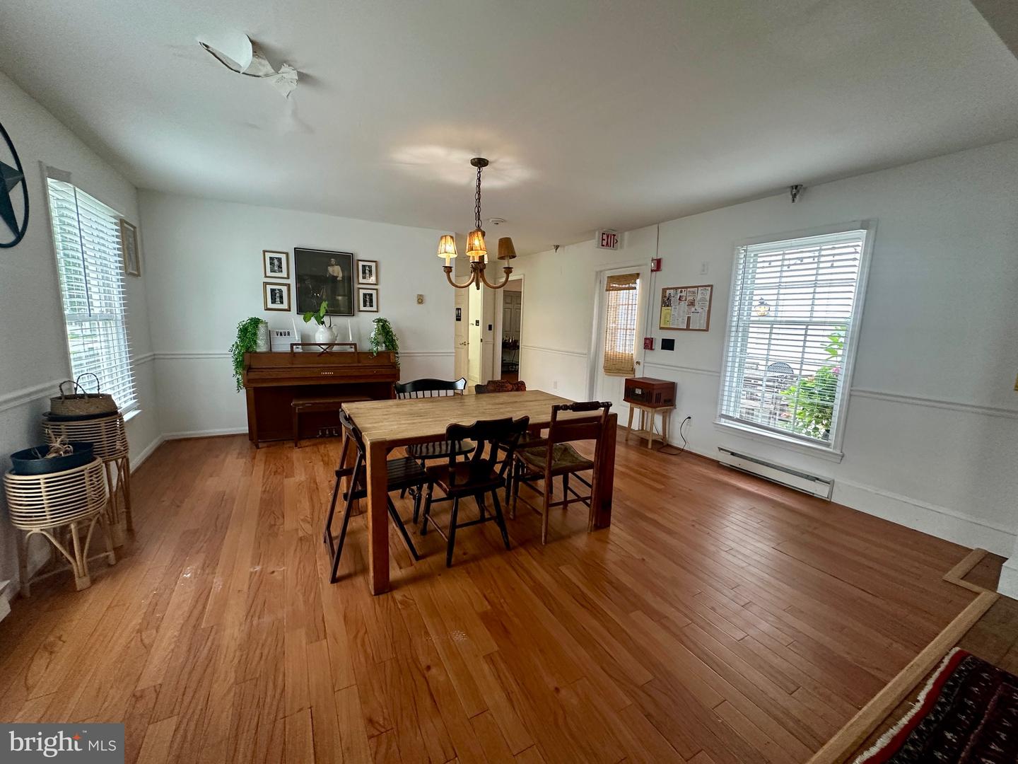 210 W MAIN ST, BERRYVILLE, Virginia 22611, 14 Bedrooms Bedrooms, ,6 BathroomsBathrooms,Residential,For sale,210 W MAIN ST,VACL2006488 MLS # VACL2006488